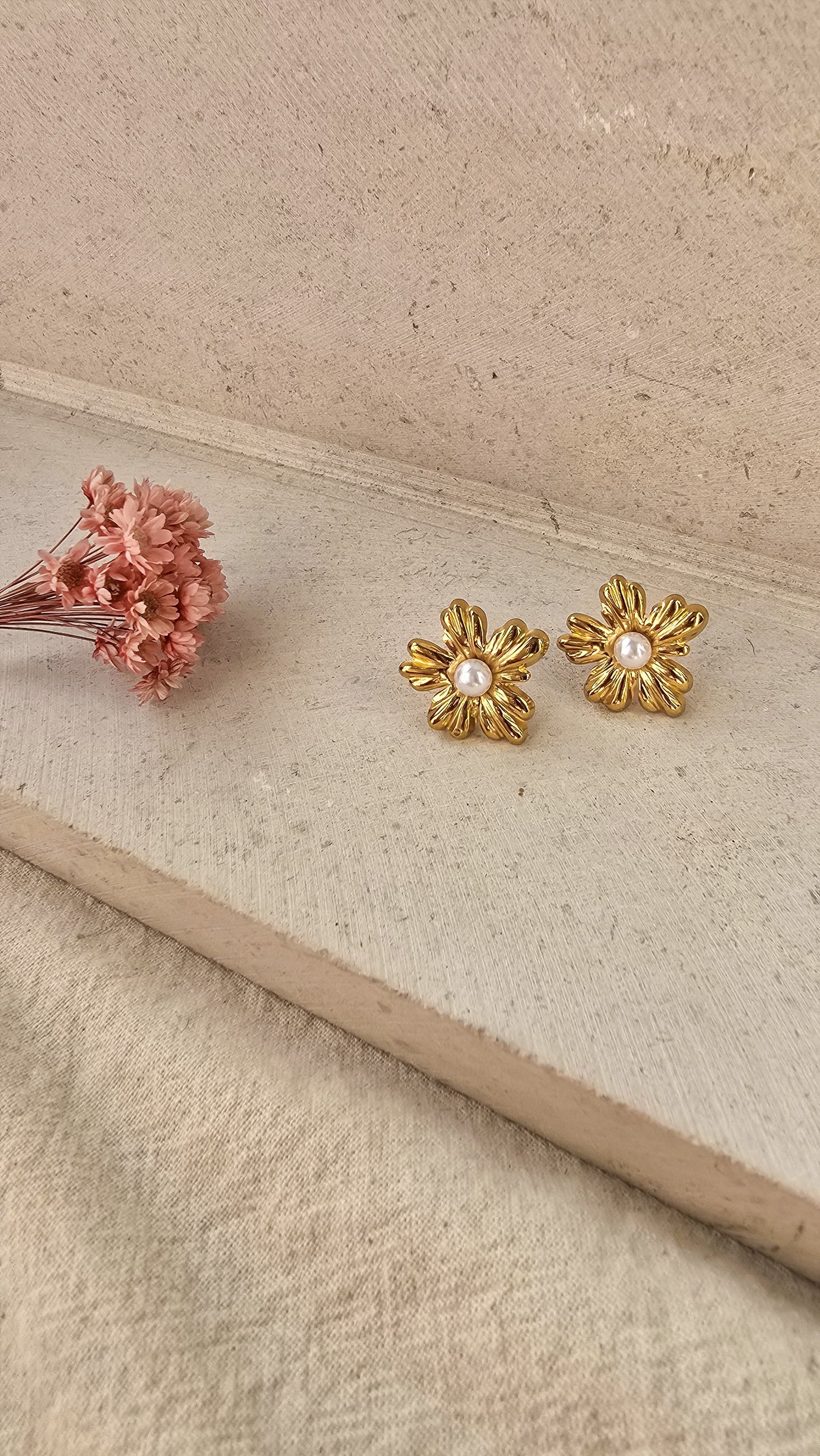 Brincos Pearl Flower