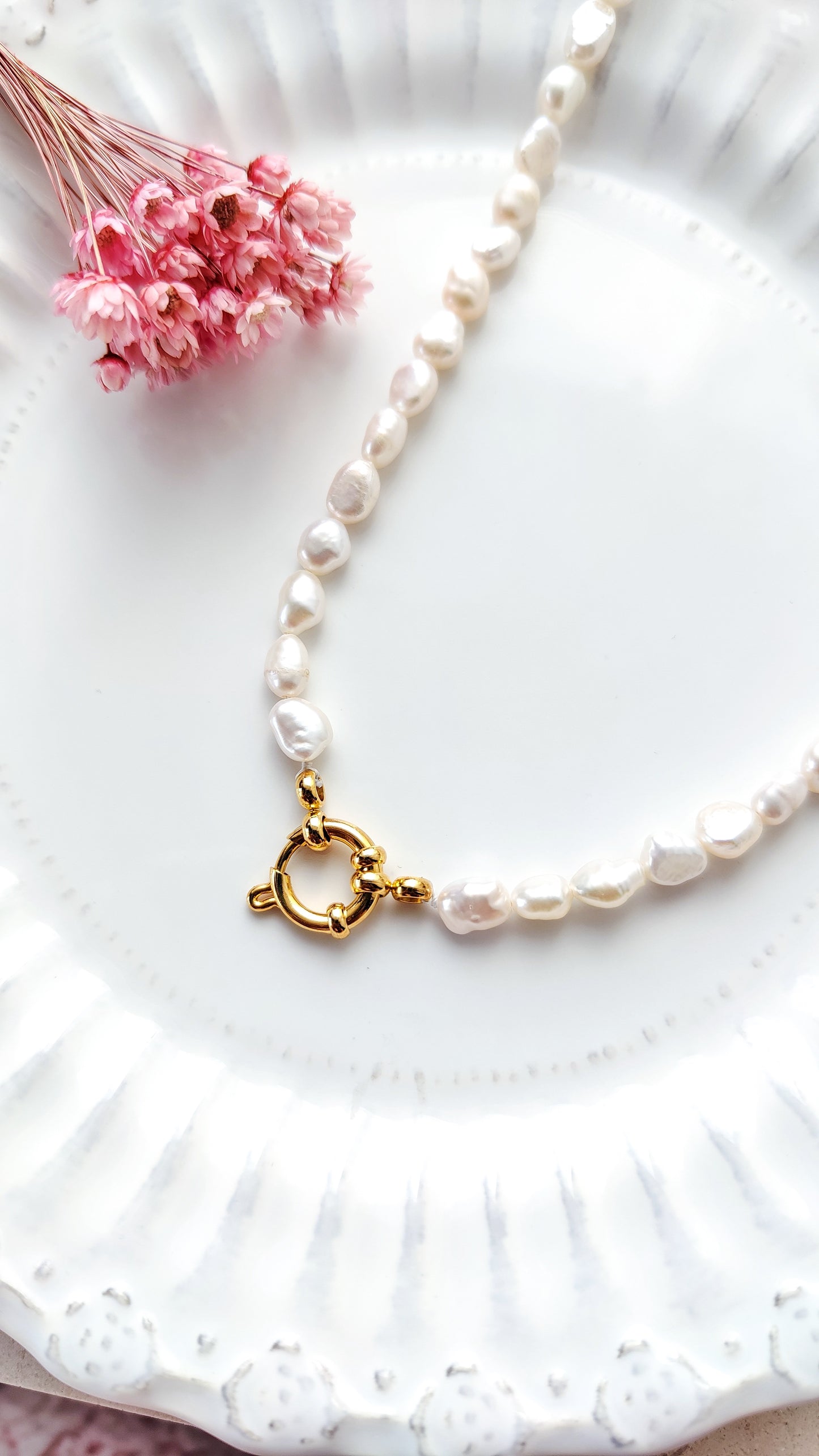 Colar Not My Mother's Pearls